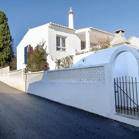 Lgs62 V3 Casa E Jardim A 100mts Da *